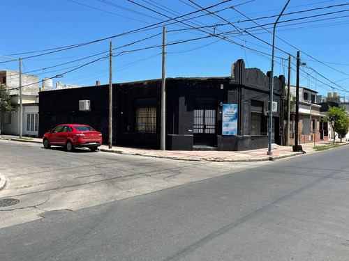 Se Vende Salon Para Uso Comercial En San Martin