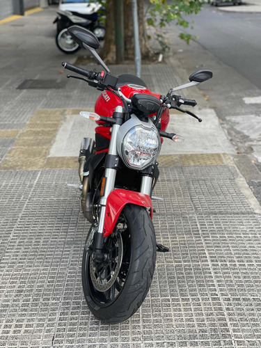 Imagen 2 de 17 de Ducati Monster 797