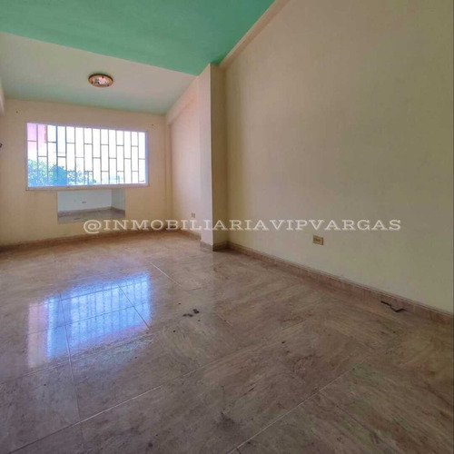 Imagen 6 de 11 de Casa En Venta Ubicada En Las Colinas Catia La Mar Estado La Guaira Ref 006 - 402