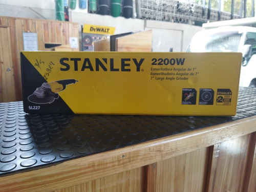 Esmeril Angular 7 2200w Stanley