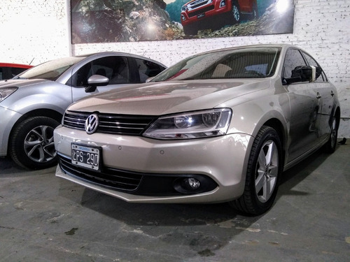 Volkswagen Vento, Orozamultimarca