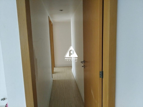 Apartamento À Venda, 3 Quartos, 2 Suítes, 1 Vaga, Leblon - Rio De Janeiro/rj - 26787