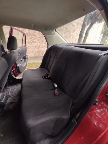 Nissan Tiida 1.8 Advance Sedan Mt