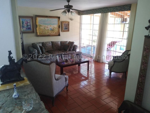 Imagen 6 de 20 de Lmgc Vende Espectacular Casa En Prados Del Este Cod: 22-23375