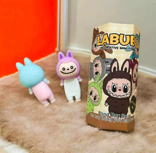 Muñeca Sorpresa Sonny Angel Labubu Bebé Celular Tablet X12