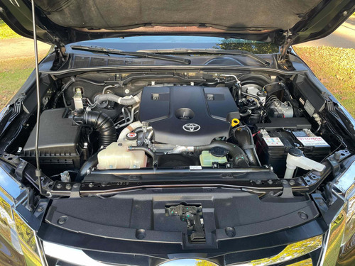 Toyota Sw4 2.8 Srx 177cv 4x4 7as At 2017