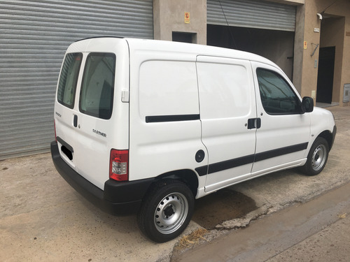 Peugeot Partner 1.6 Hdi Furgon Confort 92