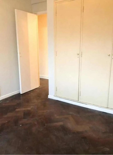 Departamento En Moreno Centro***