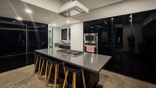 Departamento En Venta Campos Elíseos, Desarrollo De Lujo