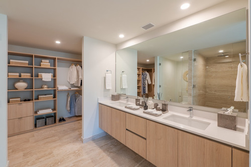 Departamento En Venta En Cancún, Sls Bahia Beach, Amplias Recamaras Con Lujo