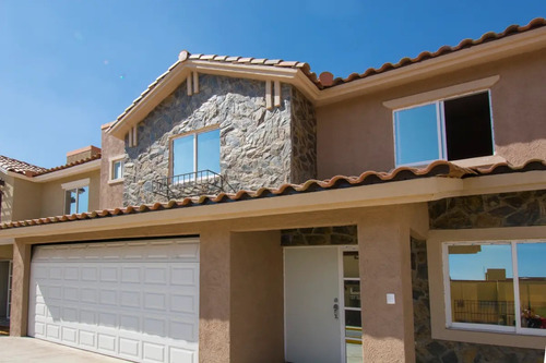 Casa En Venta En Fraccionamiento Real Madeira Pachuca Hidalgo Casa Club Con Alberca Casa Nueva Modelo Castelo