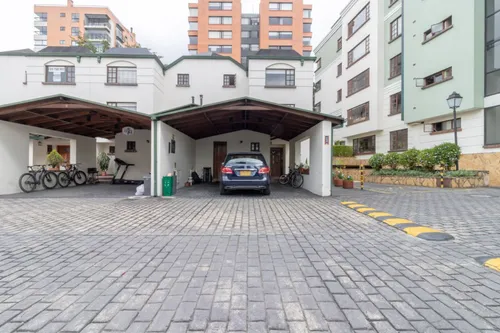 Casa En Venta En Sotileza. Cod V8134