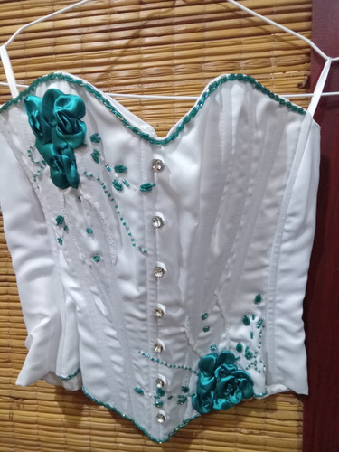 Vestido 15 Años, Modelo Princesa, Diseño De Penélope. (Usado)