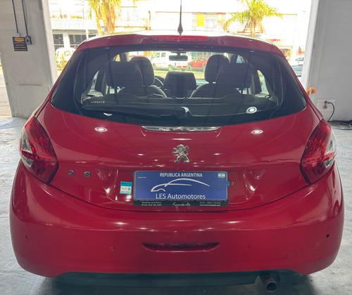 Peugeot 208 1.6 Allure Touchscreen