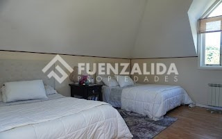Casa En Venta De 5d4b En Puerto Varas