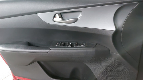 Kia Forte 2.0 L