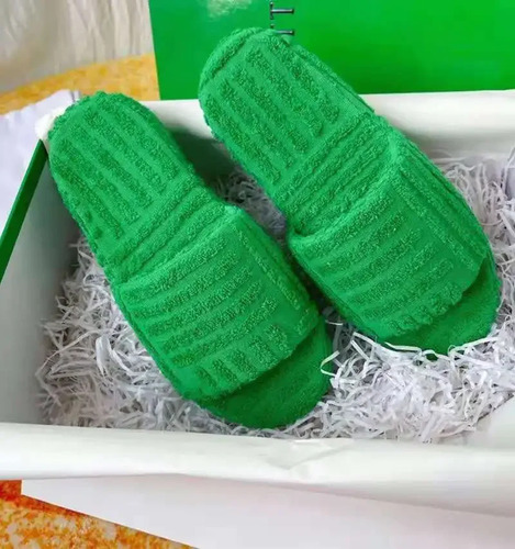 Zapatillas De Algodón Con Toalla Cálida De Fondo Grueso Para