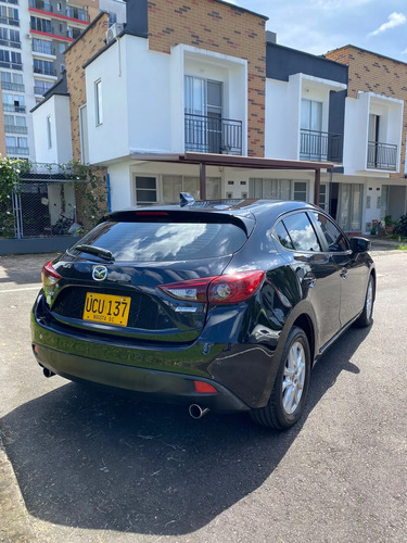 Mazda 3 2.0 Sport Touring