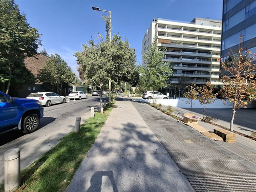 Lo Fontecilla 201, Recepción 3 Privados 2 Baños 2 Est.