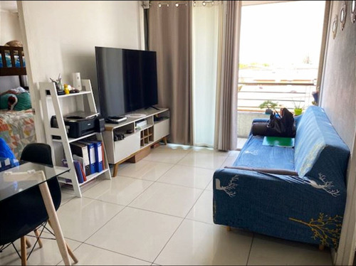 Departamento En Venta De 2 Dorm. En Santiago