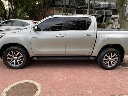 Toyota Hilux 2.8 Cd Srx 177cv 4x4 At Unica Mano