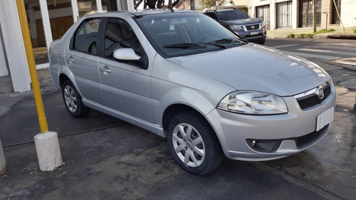 Imagen 1 de 12 de Fiat Siena El 1.4l 2013