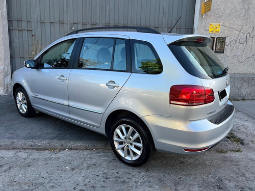 Imagen 18 de 25 de Volkswagen Suran Highline 1.6 16v Caja De Sexta 2015 / Nueva