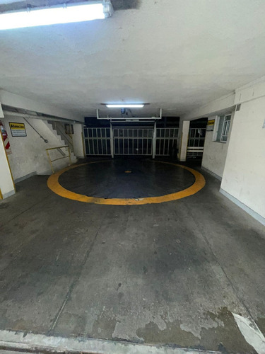 Imagen 3 de 12 de Venta Cochera Recoleta