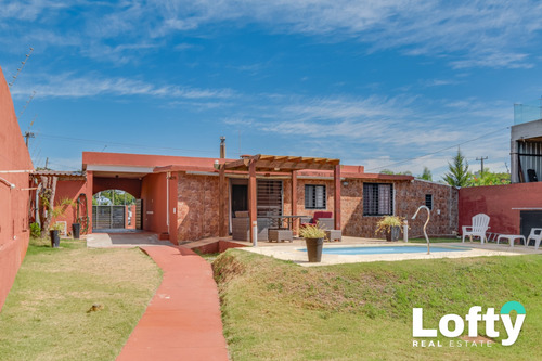 Casa En Venta 4 Dormitorios Piscina Barbacoa Barra De Carrasco Padrón Único