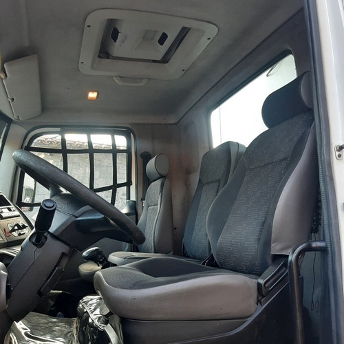 Imagem 13 de 15 de Volkswagen 13190 Constellation