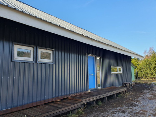 Casa En Venta De 3 Dorm. En Malalcahuello