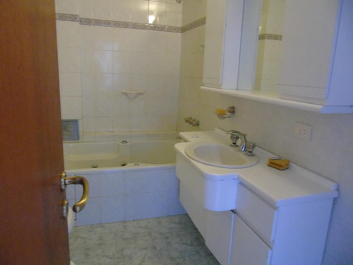 Imagen 24 de 30 de Casa En La Plata Calle 4 E/32 Y 33 Dacal Bienes Raices