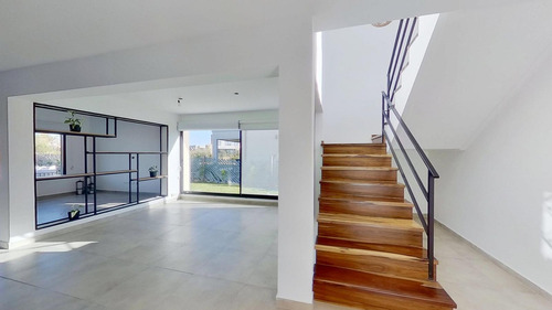 Casa En Pilar