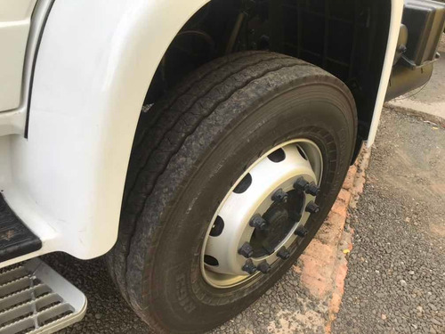 Vw 17180 Truck Ano 2010