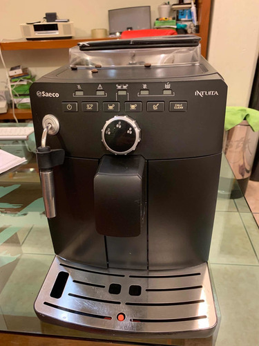 Cafetera Saeco Intuita Súper Automática (Usado)