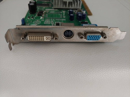 Imagen 2 de 3 de Tarjeta Video Ati Radeon 9250 Usada Agp
