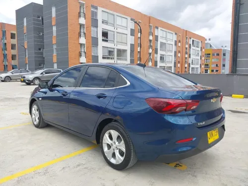 Chevrolet Onix 1.0 Premier