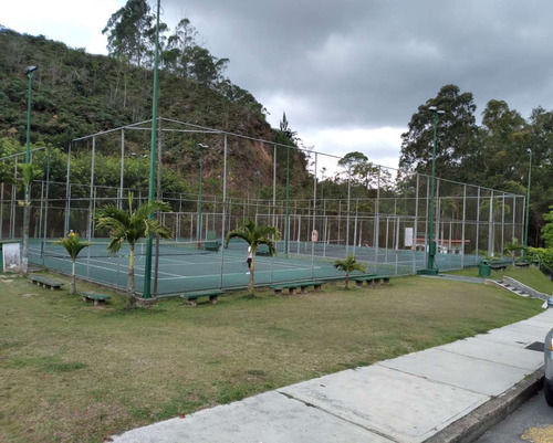 San Antonio De Los Altos. Apartamento En Venta. Mls 23-22350. Miranda