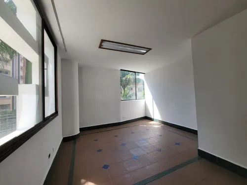 Oficina En Venta En Laureles. Cod V17276