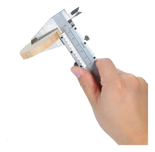 Np Calibrador Manual Analógico Universal De 150 Mm Con Caja