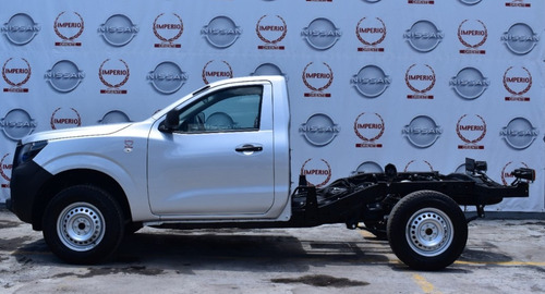 Imagen 9 de 11 de Nissan Np300 Chasis T/m