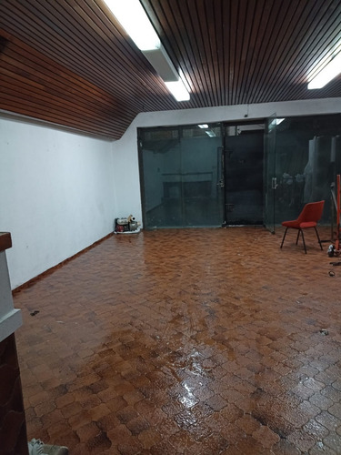 Imagen 2 de 18 de Dock Sud, Amplia Vivienda Multifamiliar Mas Local, Ideal Inversor