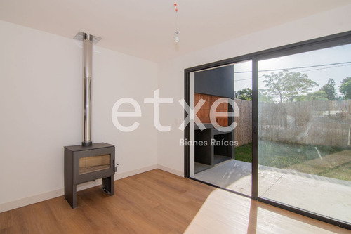 Almadía Parque Miramar Casa En Venta 2 Dormitorios (ref: Jpd-1607)