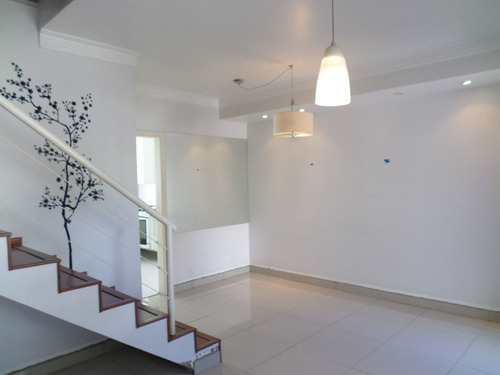 Imagem 2 de 14 de Sobrado Com 3 Dormitórios À Venda, 96 M² Por R$ 610.000,00 - Jardim Regina Alice - Barueri/sp - So2183