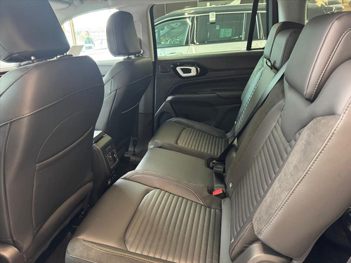 Jeep Commander 1.3 T270 TURBO FLEX LIMITED AT6