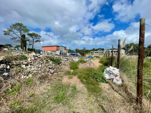 Venta Terreno Altos De La Laguna 316m2 Maldonado