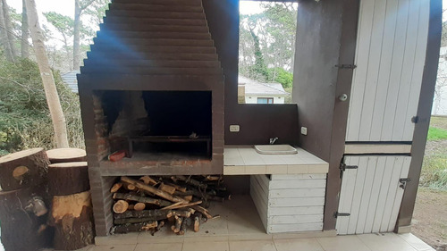 Casa En Carilo 3 Dormitorios