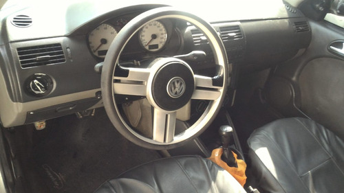 Volkswagen Parati 1.0 16v Tour 5p