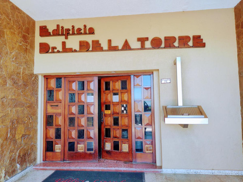 Departamento En Venta De Tres Ambientes Frente Al Mar En Mar De Ajó
