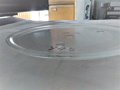 Plato Para Microondas De 27 Centimetros Codigo Y - 45 (Usado)